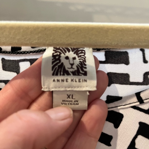 Anne Klein stretch side tie shift geometric print - Picture 7 of 9